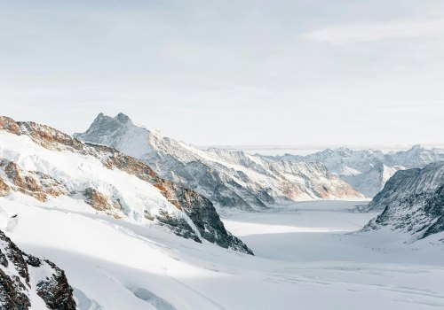Entdecken Sie die Wunder von Arktiskreuzfahrten und Touren